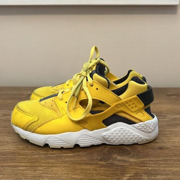 Nike Huarache Run Youth Sneakers
